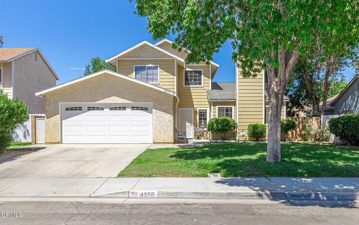 43715 30th Street  Lancaster CA 93535 photo