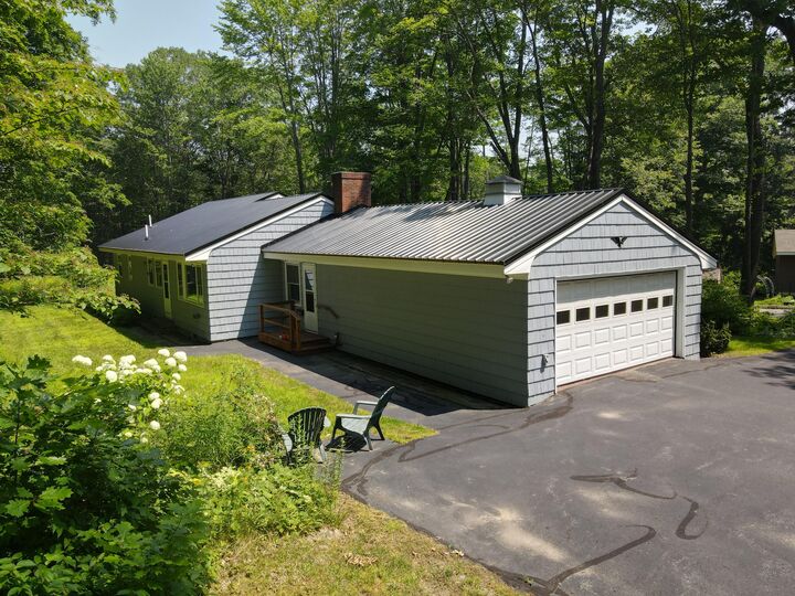 Property Photo:  2 Forest Hill Terrace  ME 04473 