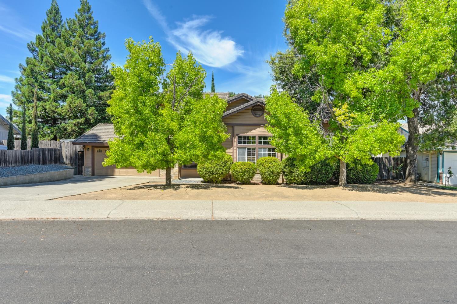 Property Photo: 6470 Arcadia Avenue CA 95650
