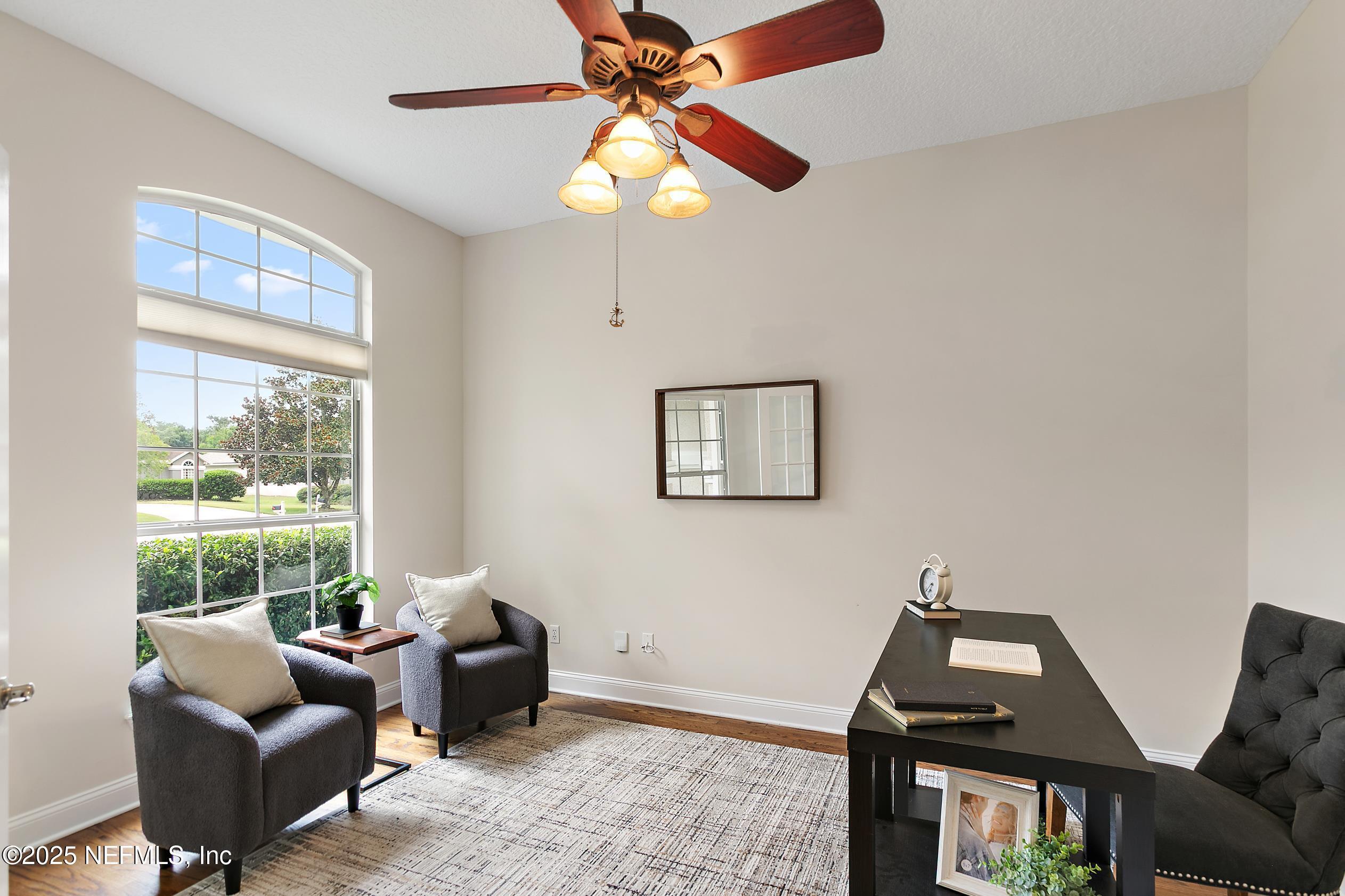 Property Photo: 852 Buckeye Lane FL 32259