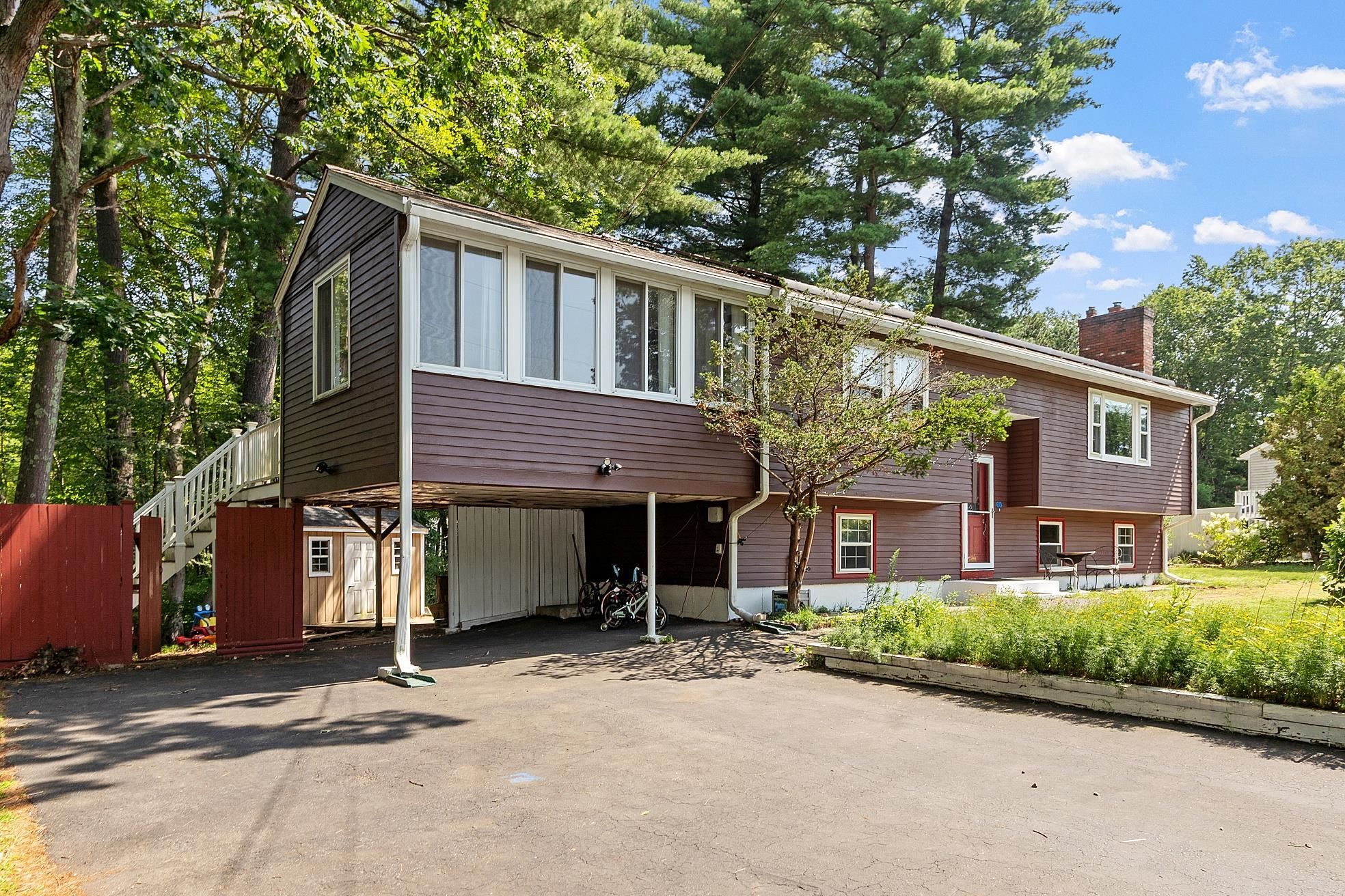 Property Photo: 60 Glen Forest Drive NH 03109