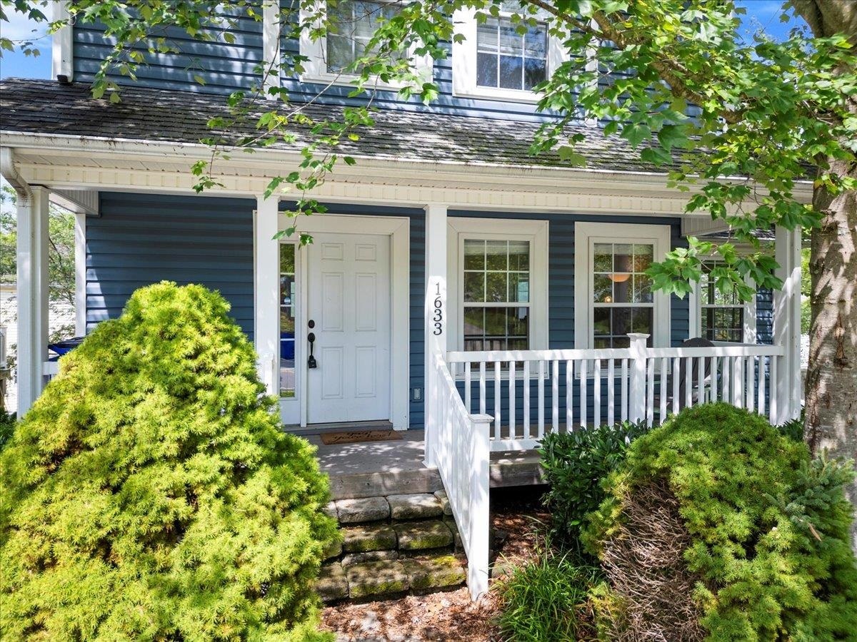 Property Photo:  1633 Whipple Drive  VA 24060 