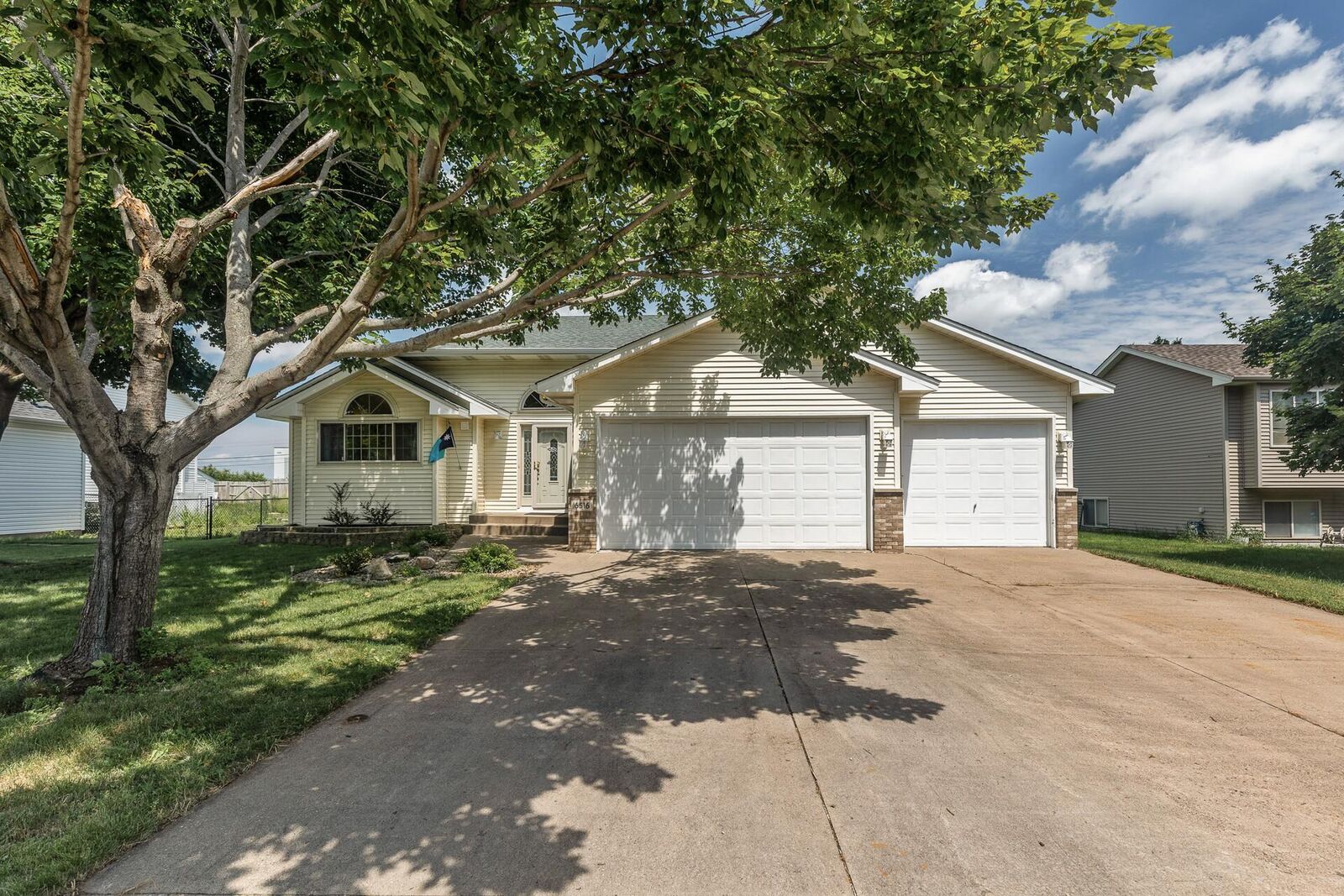 Property Photo:  6516 92nd Trail N  MN 55445 