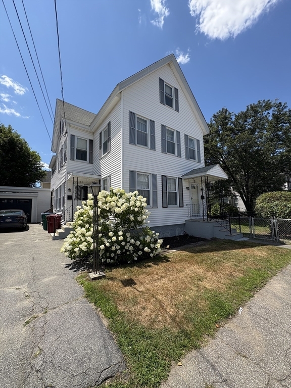 Property Photo:  160-162 Avon Street  MA 01854 