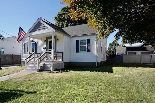 31 Rockdale Ave  Peabody MA 01960 photo
