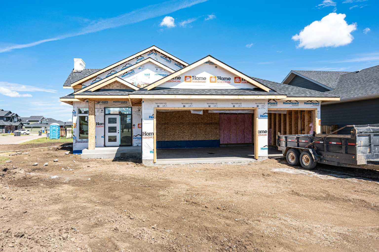 Property Photo: 2715 73 Avenue 30 AB T9V 3L7