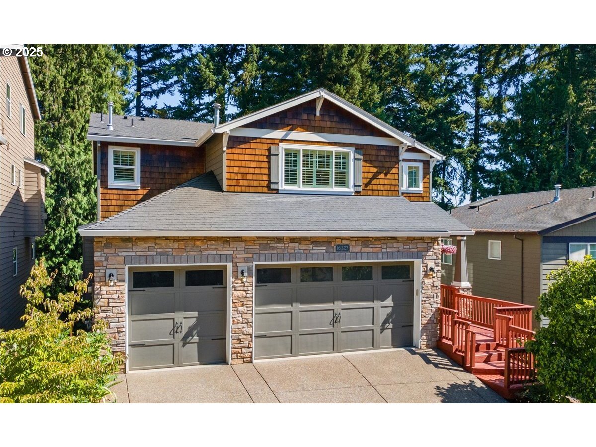 Property Photo: 16327 SW Gemstone Ct OR 97007