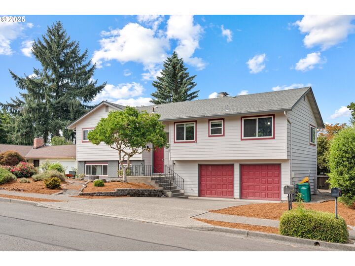 Property Photo: 14125 SW Barlow Ct OR 97008