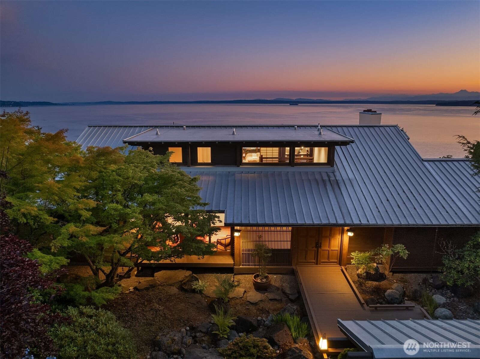 Property Photo: 18419 17th Avenue NW WA 98177