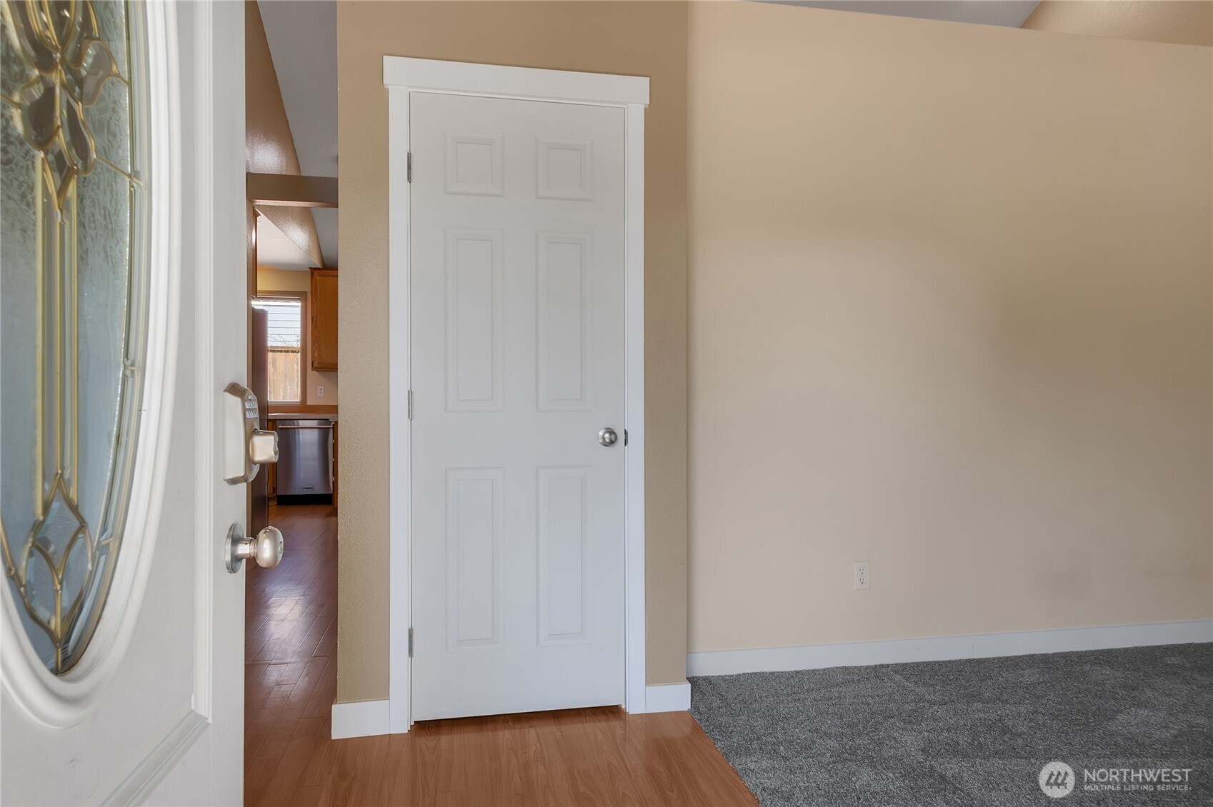 Property Photo: 3102 240th Street Ct E WA 98387
