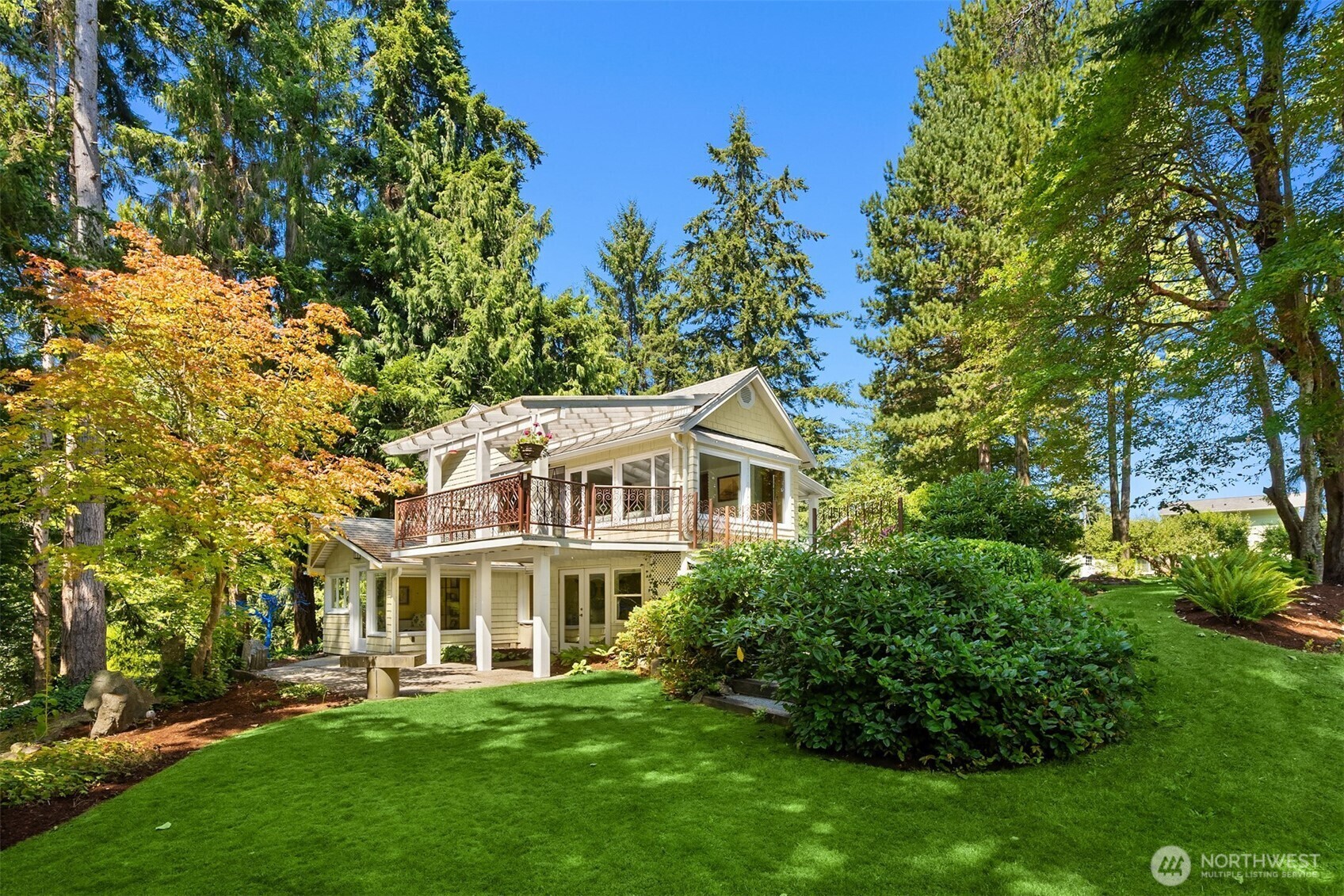 Property Photo:  11344 SE Sedgwick Road  WA 98366 