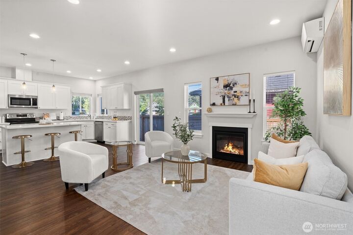 Property Photo:  310  Olive Street SE  WA 98360 