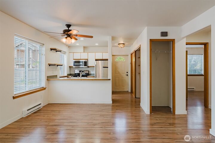 Property Photo: 3374 Southbend Place 101 WA 98226