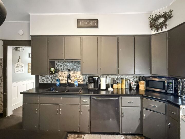 Property Photo:  328 Broadway Street  WI 54923 