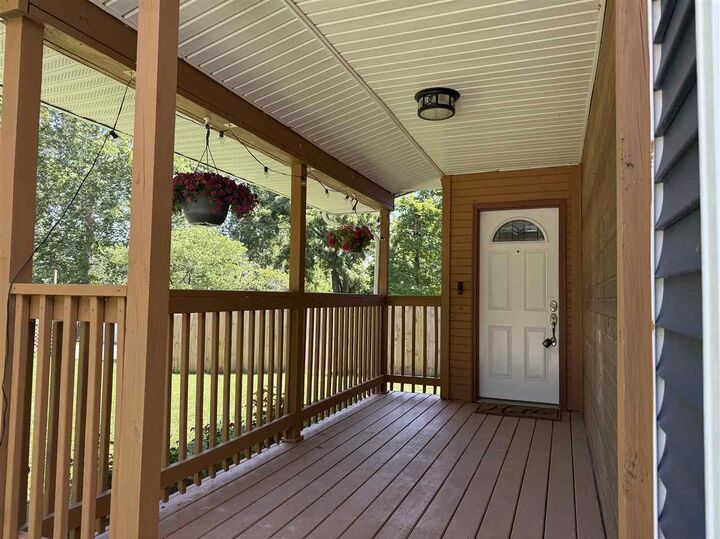 Property Photo: 1719 S E Street IN 47374