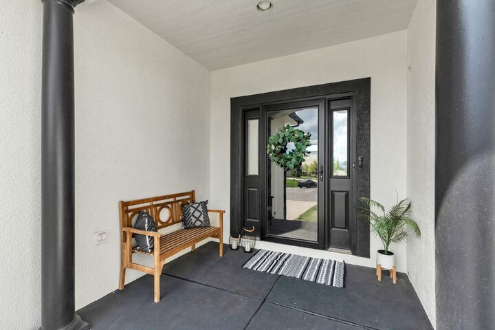 Property Photo:  1459 S Shiloh Ct  KS 67207-6587 