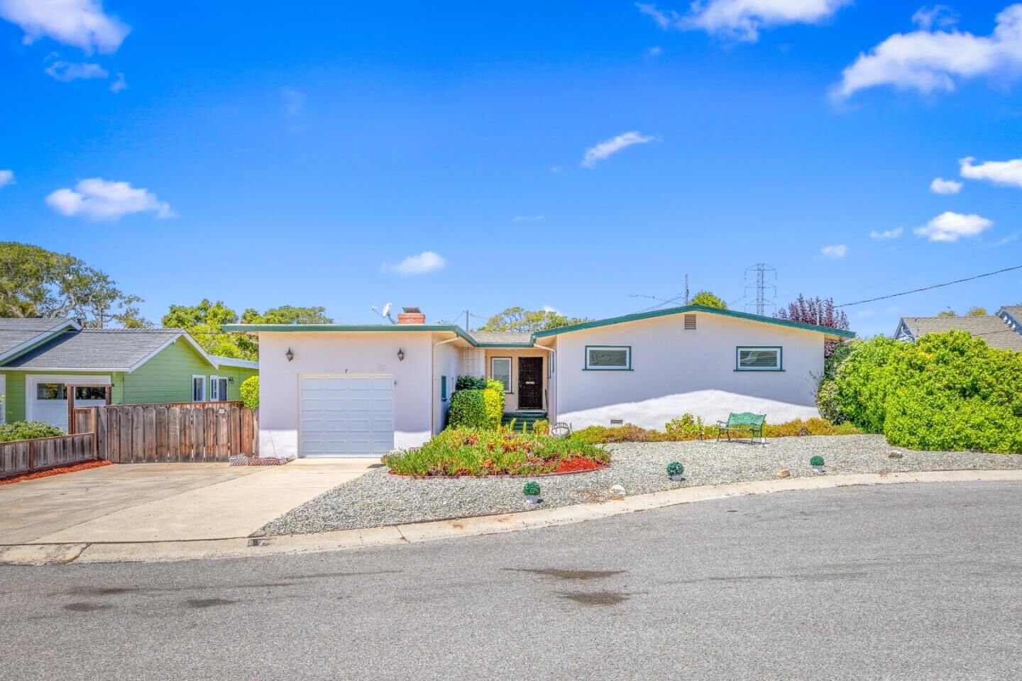 Property Photo: 7 Setter Place CA 93940