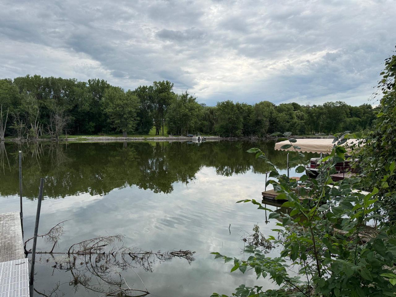 Property Photo:  4838 West Oakwood Park Drive  WI 53548 