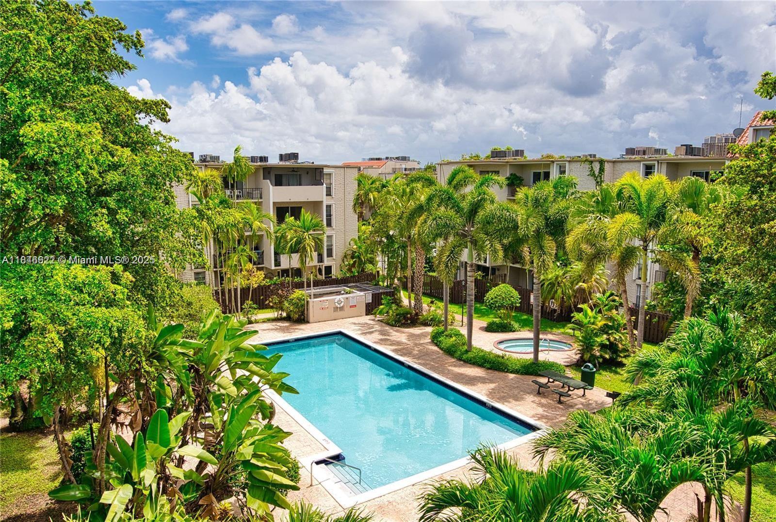 6890 N Kendall Dr B406  Pinecrest FL 33156 photo