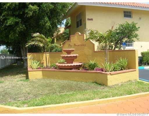 Property Photo: 15675 SW 74th Circle Dr 14 FL 33193