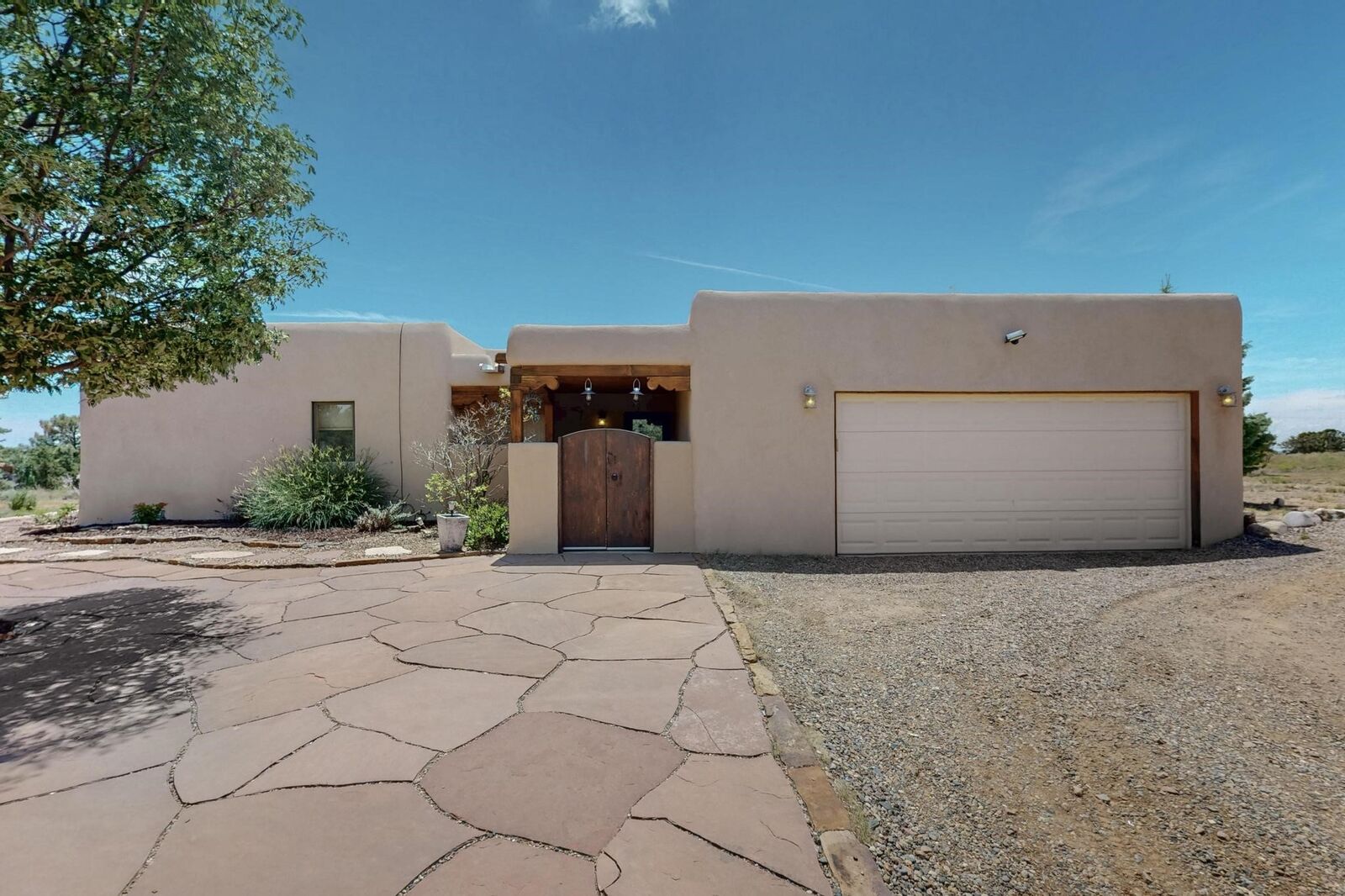 Property Photo:  14 Estacada Road  NM 87508 