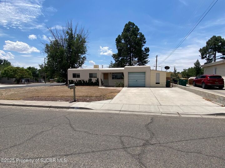 Property Photo:  1200 Parkland Drive  NM 87410 