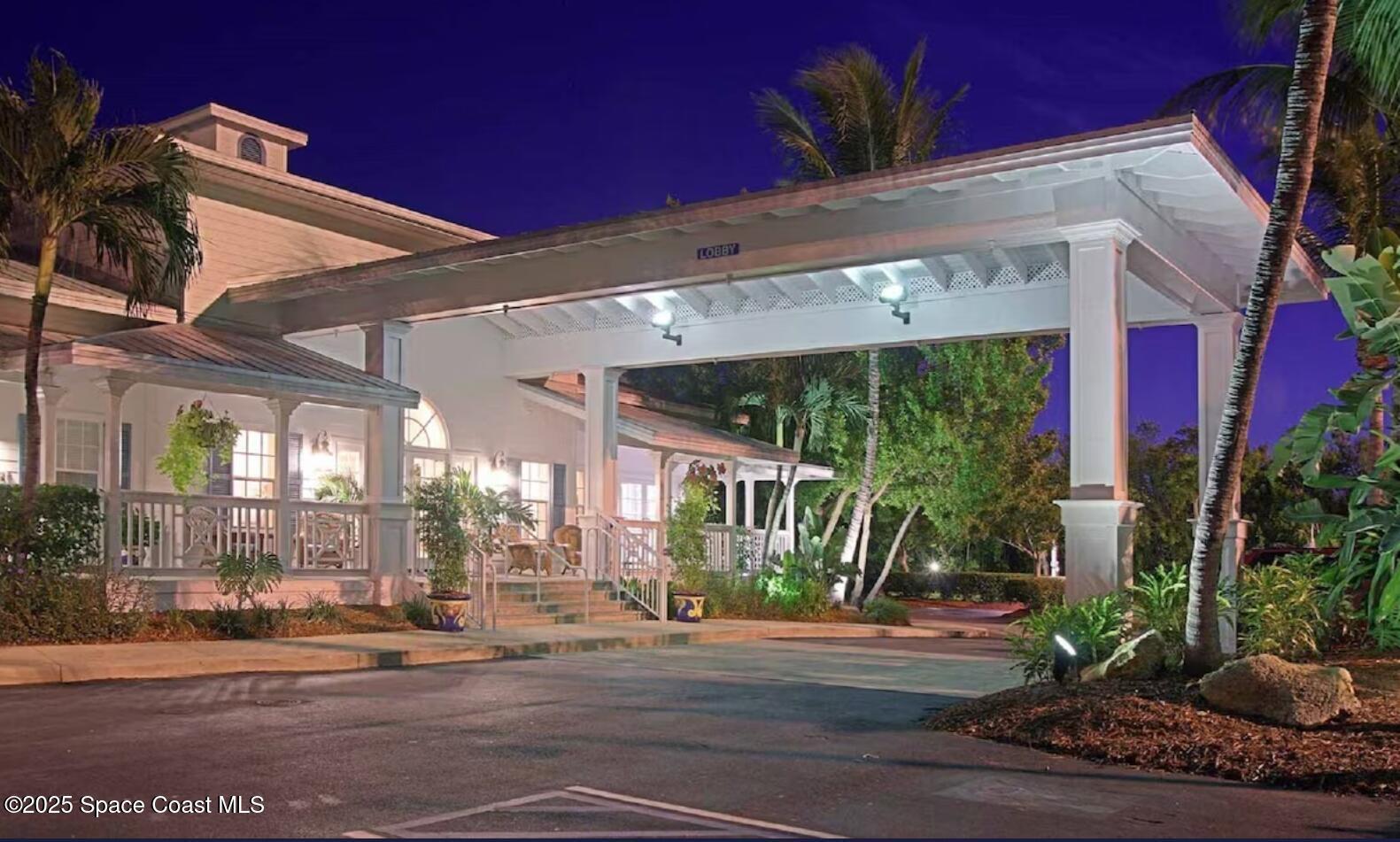 Property Photo:  5051 Overseas Highway  FL 33040 