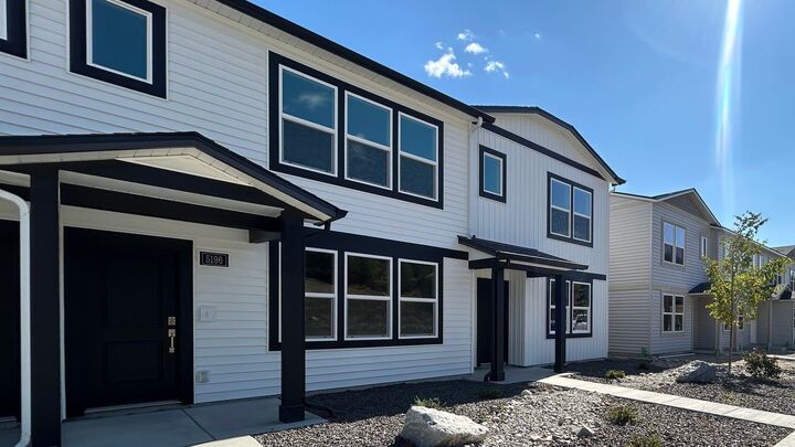 Property Photo: 5196 E Liberty Ln WA 99217