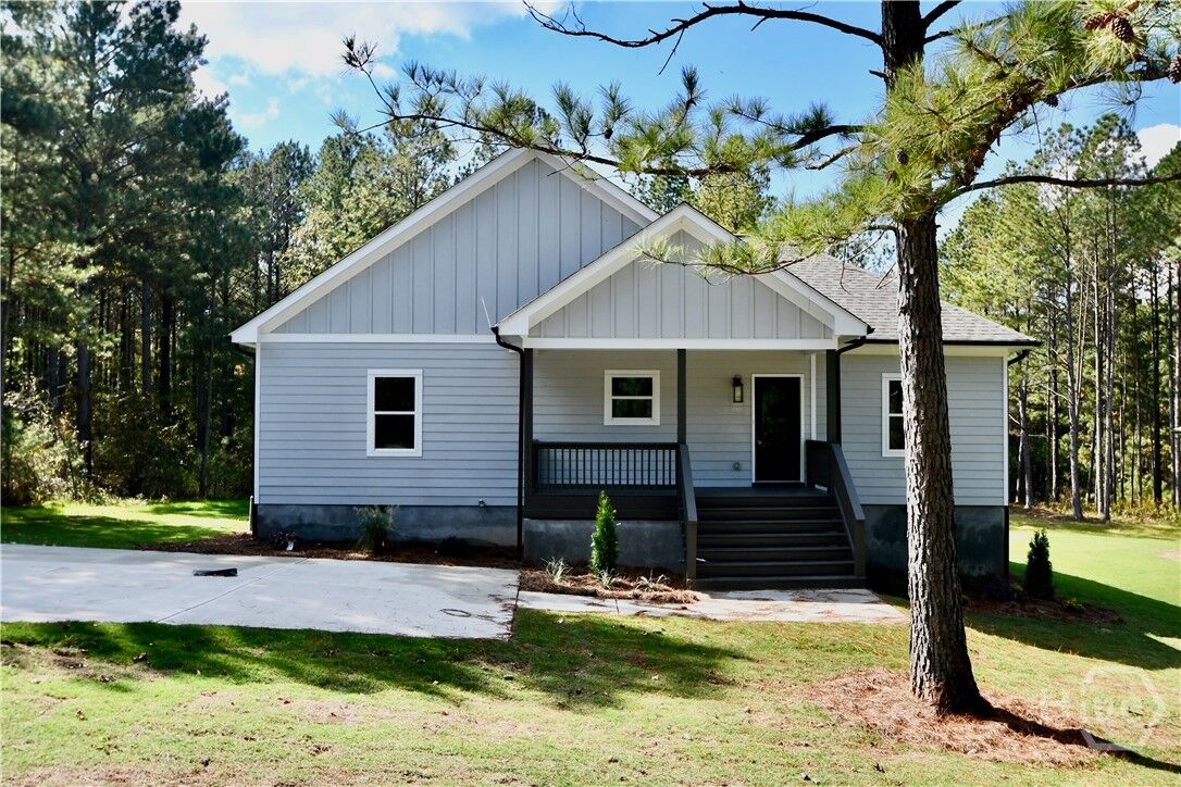 Property Photo:  1192 Sunset Cove  GA 30668