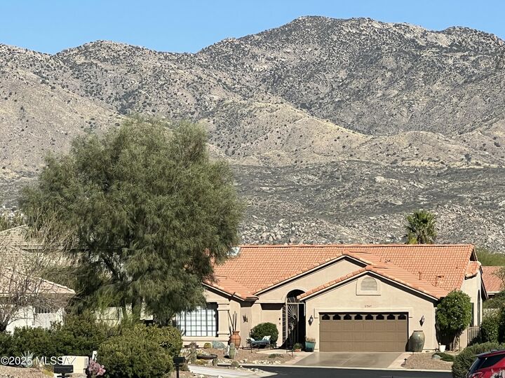 37547 S Canyon Side Drive  Saddlebrooke AZ 85739 photo