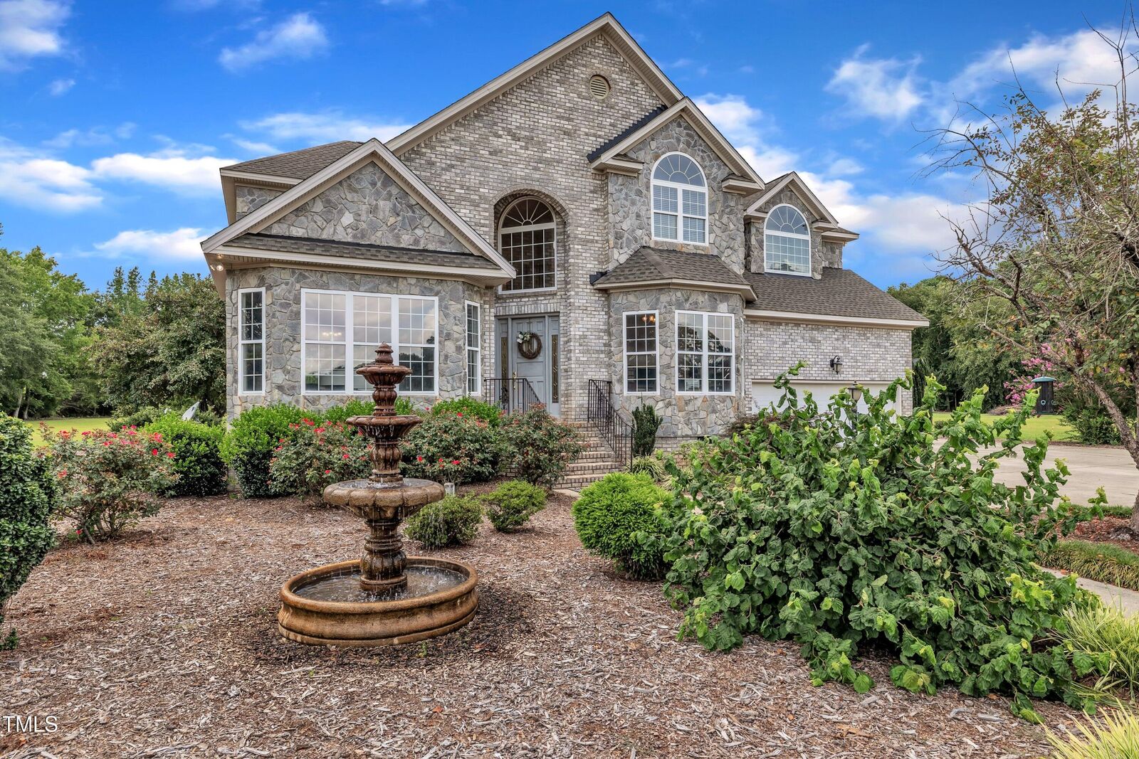 Property Photo: 430 Federal Road NC 27504