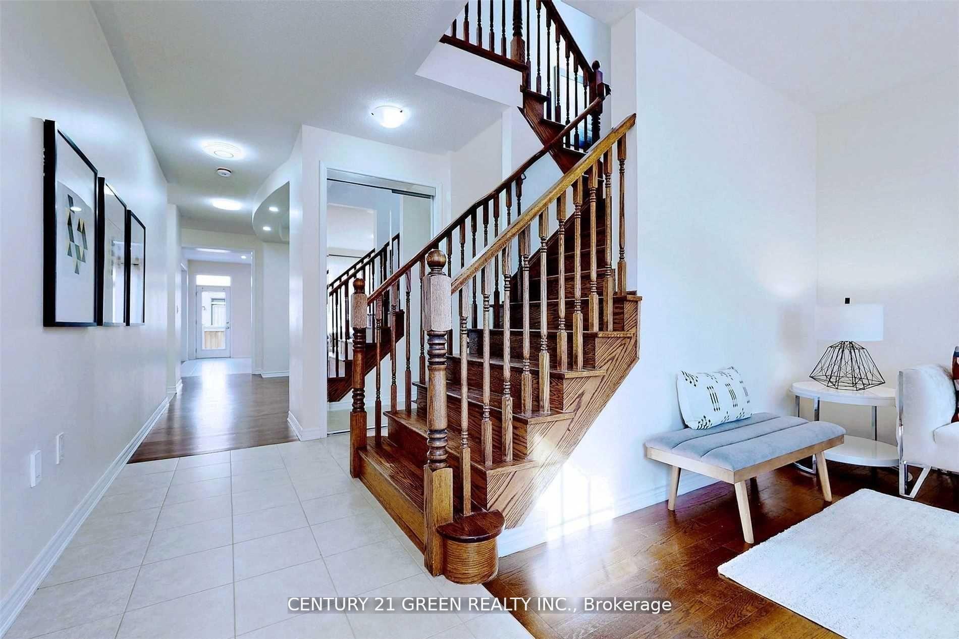 Photo de la propriété: 418 Hinton Terrace ON L9E 1E1