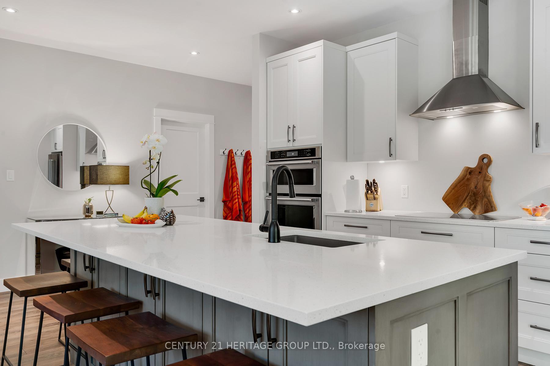 Photo de la propriété: 46 Goddard Crescent ON P2A 0B2