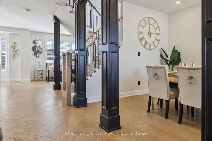 Property Photo: 579 Faywood Crescent ON L1K 2S4