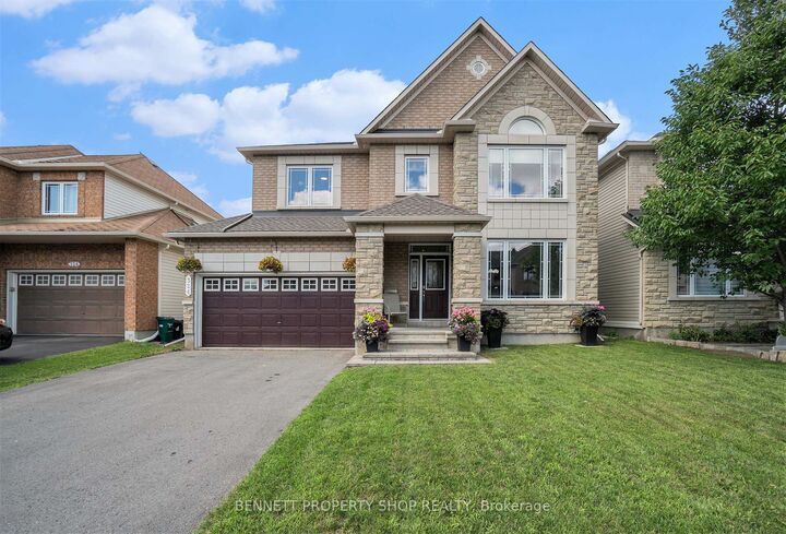 324 Fairlakes Way  Orleans - Cumberland and Area ON K4A 0K8 photo