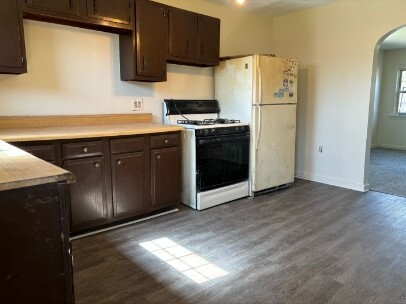 Property Photo: 634 Reed St D PA 15025