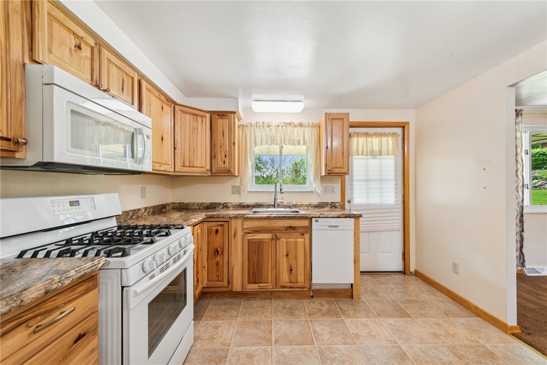 Property Photo:  153 Sunrise Drive  PA 15642 