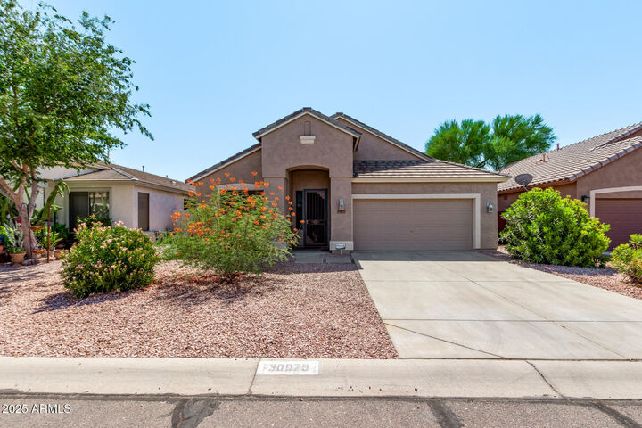 Property Photo:  30079 N Little Leaf Drive  AZ 85143 