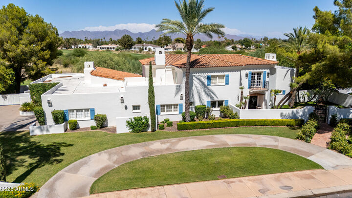 Property Photo:  5518 E Sanna Street  AZ 85253 