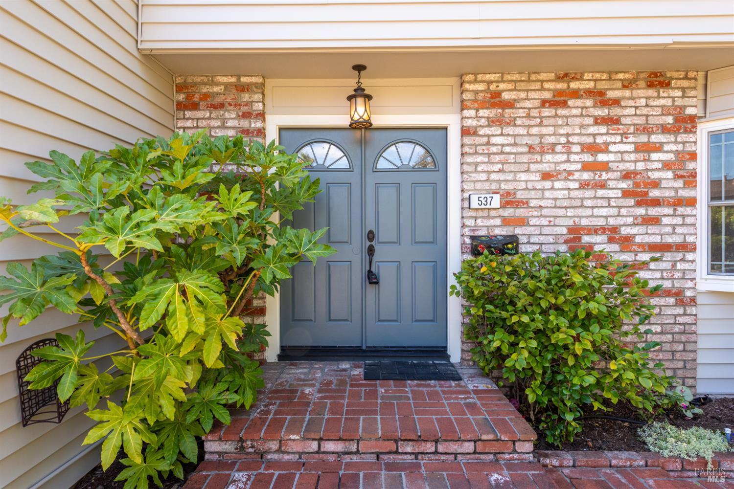 Property Photo: 537 Emerald Park Court CA 95409