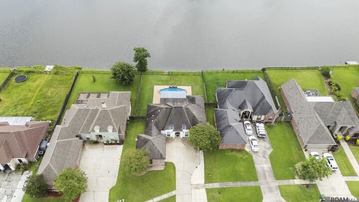 Property Photo: 34220 Fountain View Dr LA 70785