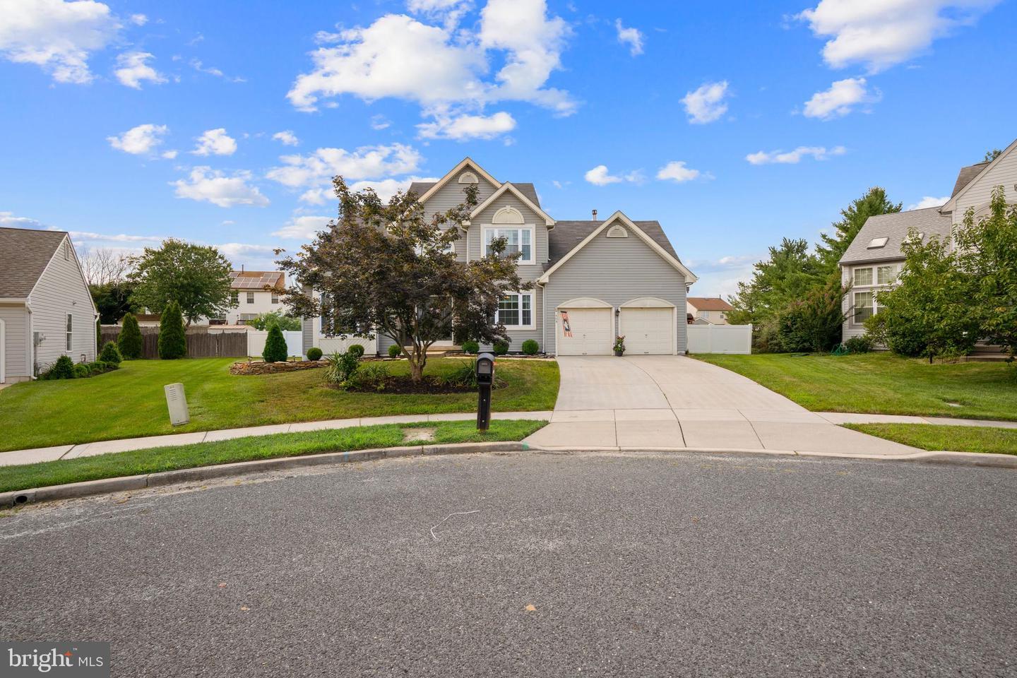 Property Photo:  409 Pewter Court  NJ 08028 