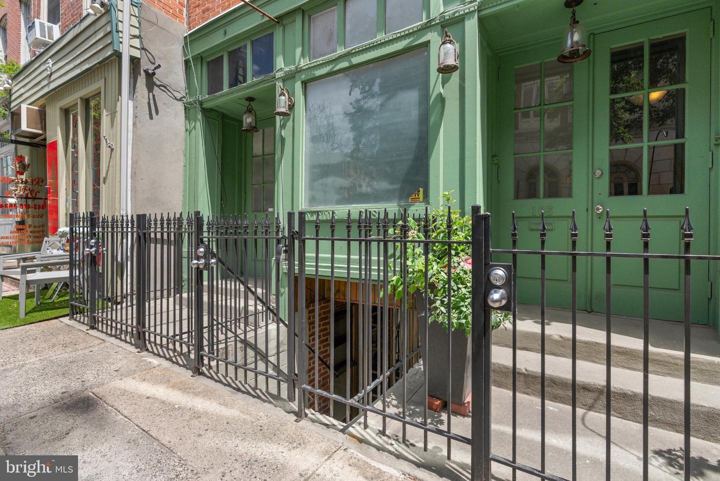 Property Photo: 105 S 2nd Street PA 19106
