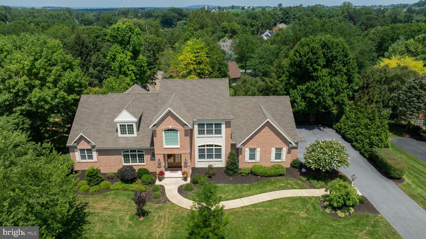 Property Photo:  2115 Quail Drive  PA 17601 