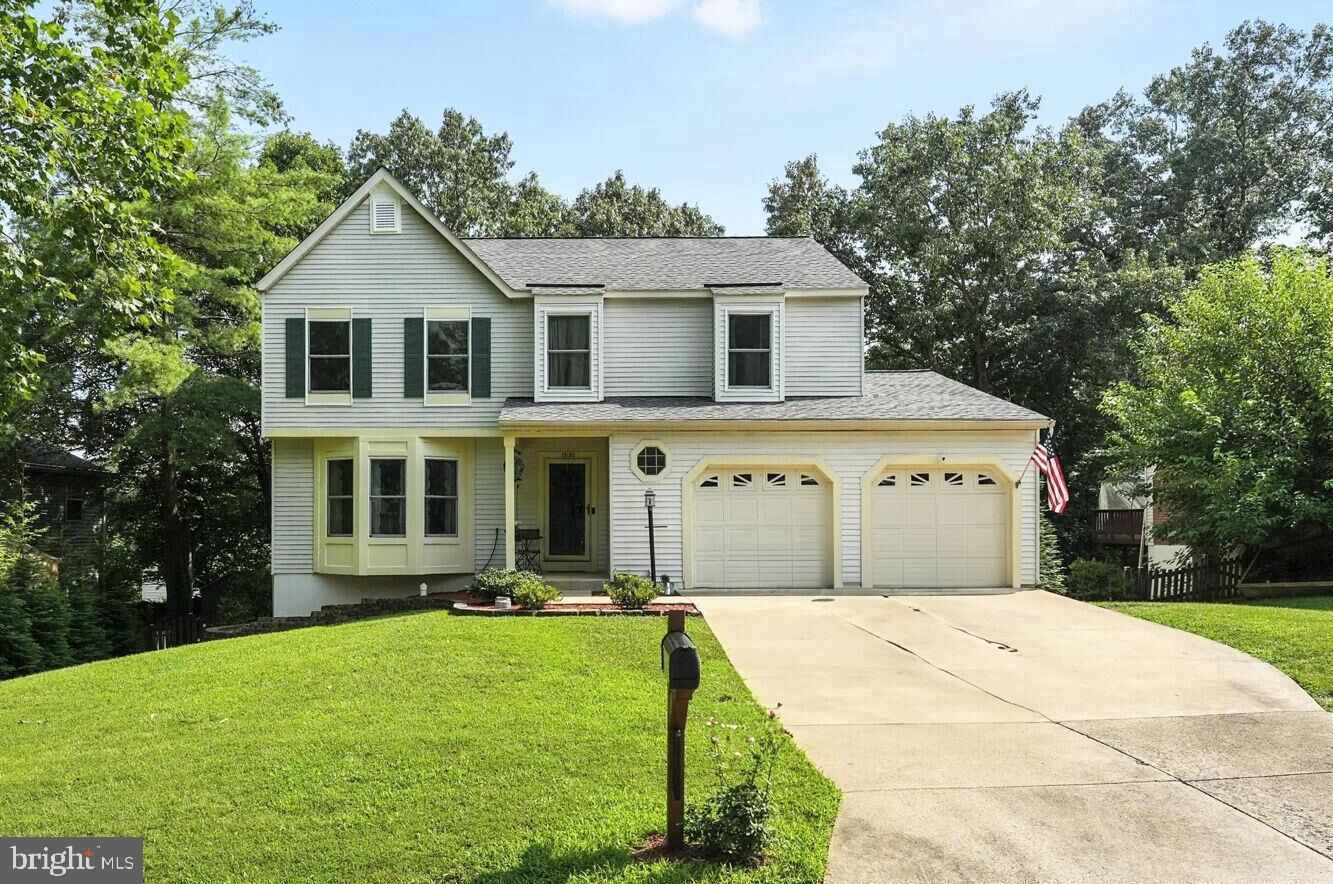 Property Photo:  15150 Holleyside Drive  VA 22025 
