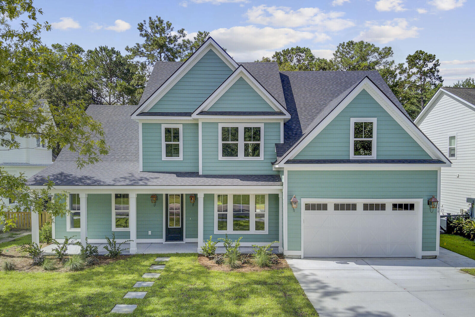 Property Photo: 136 Bateaux Drive SC 29483