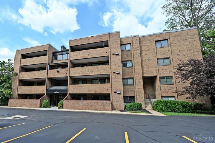 Property Photo:  3646 Ashworth Drive  OH 45208 