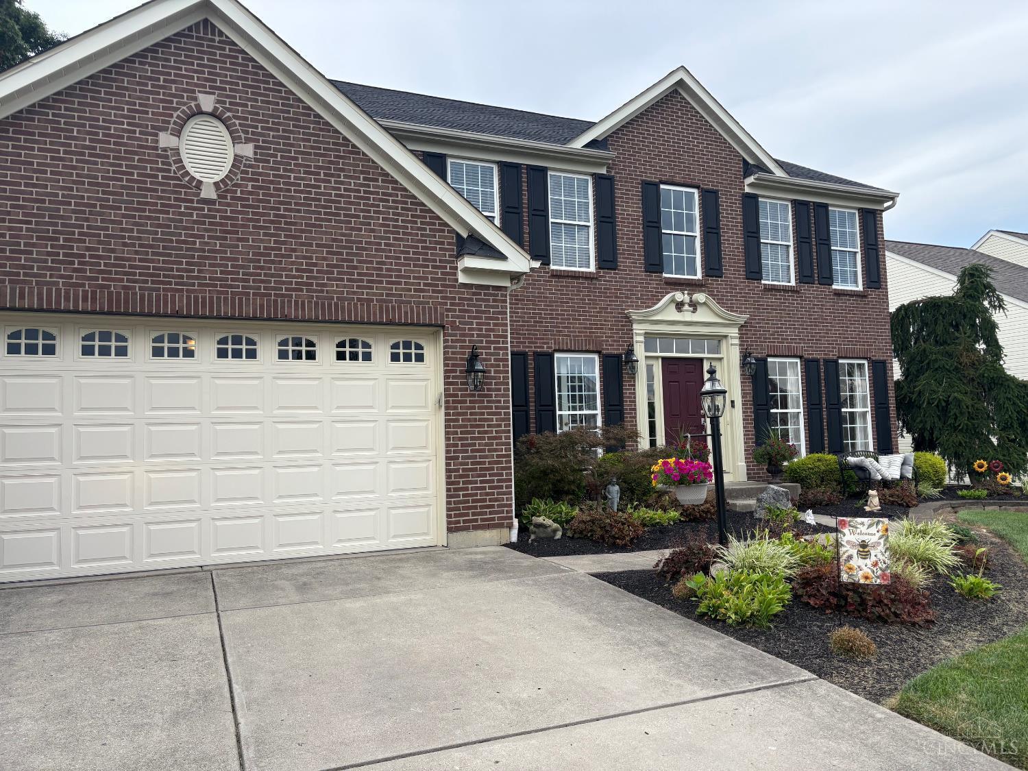 1081 Hayward Circle  Miami Twp OH 45150 photo