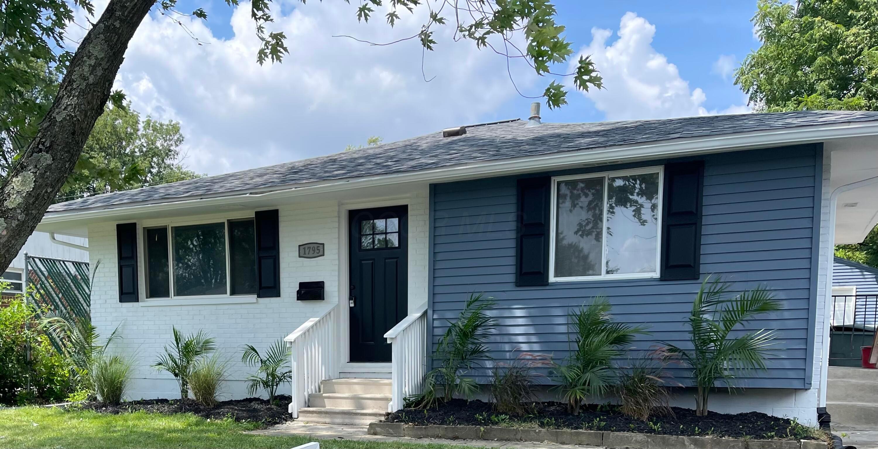 Property Photo: 1795 Nason Avenue OH 43207
