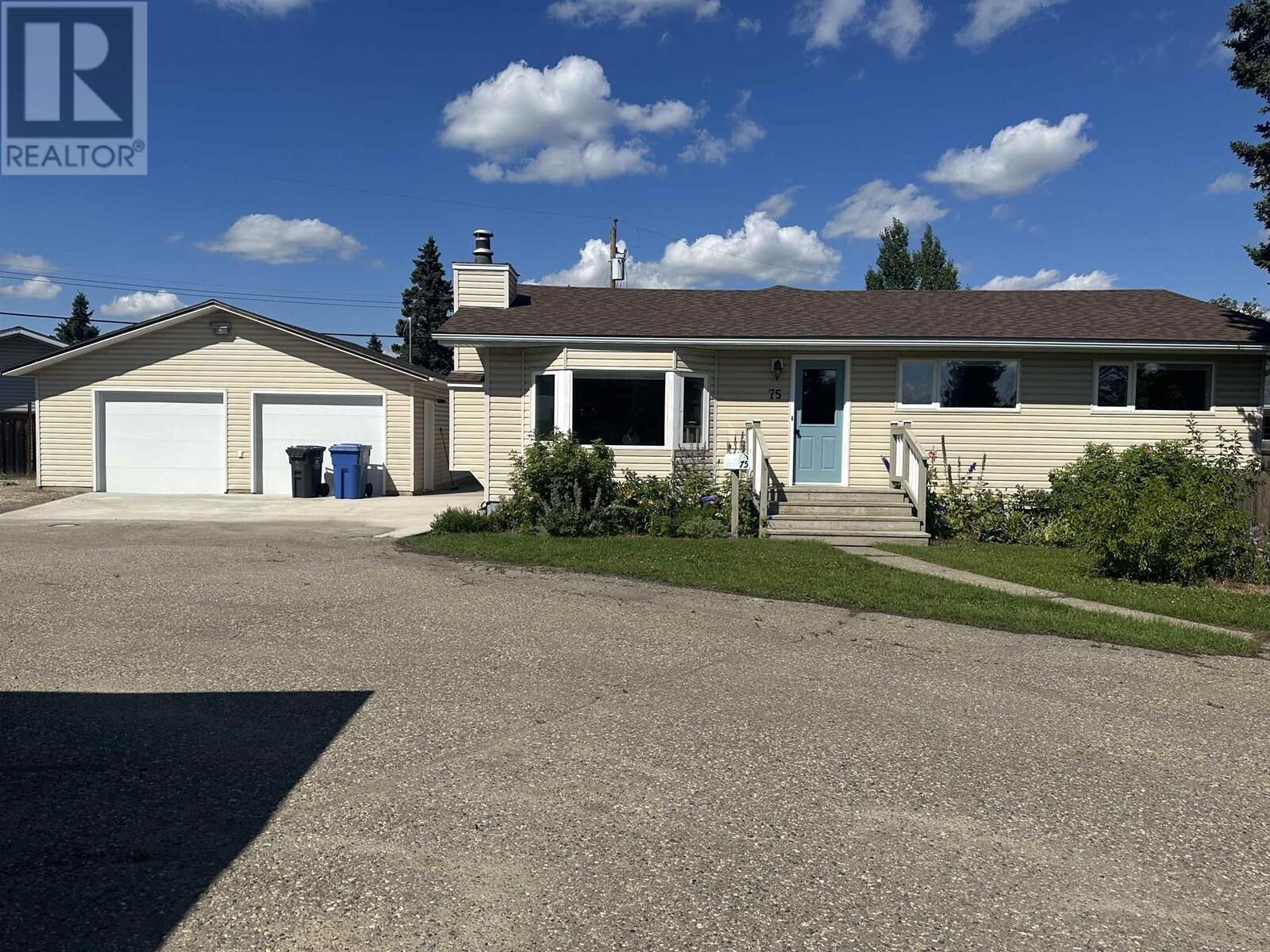 Property Photo: 75 Princess Crescent BC V1J 2R4